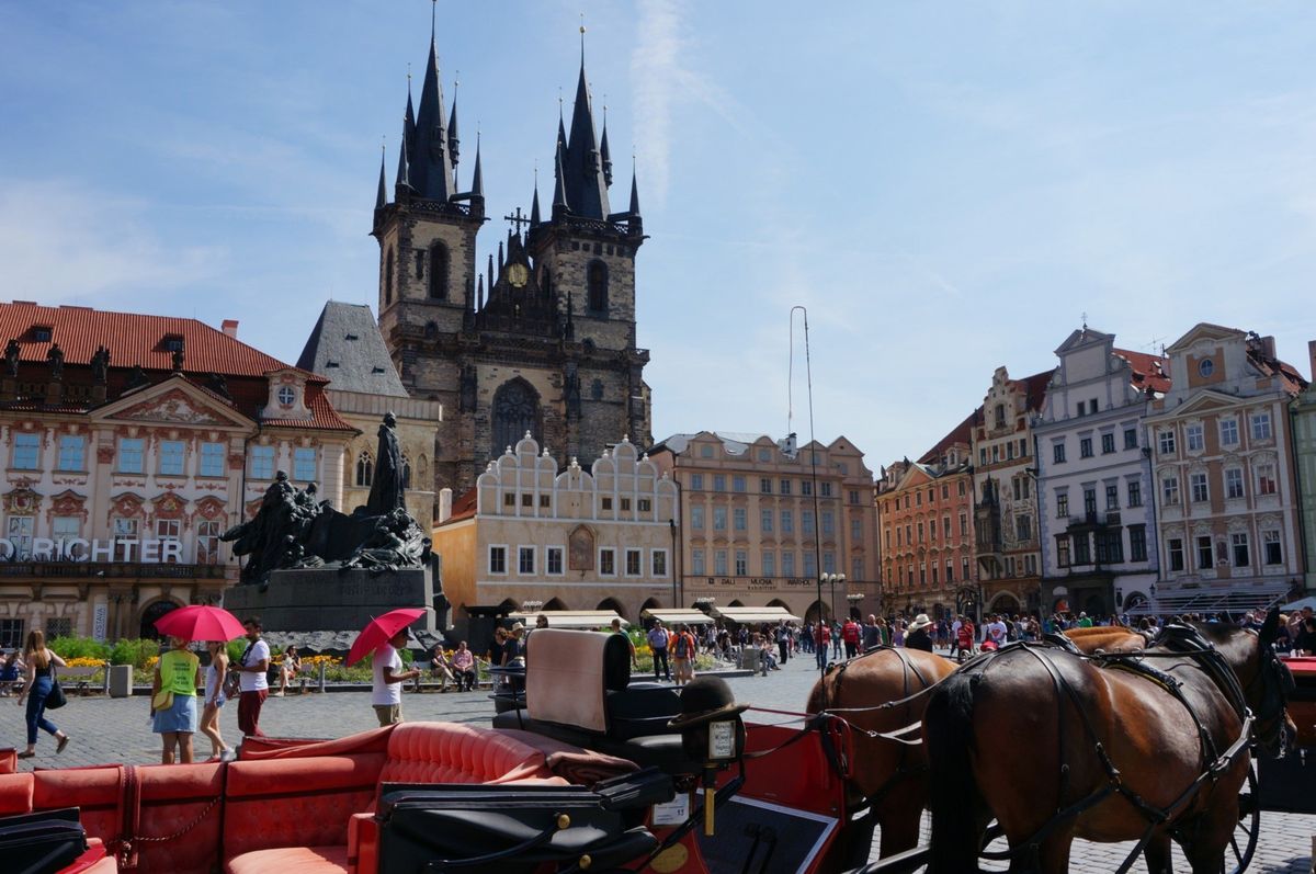 Recorrido por Praga I: Josefov, Staré Město, Río Moldava y Mirador del Metrónomo